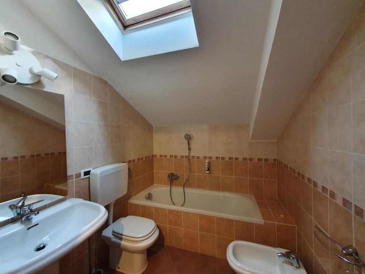 Hh Hermoso Housing Serravalle Serravalle Scrivia Exterior photo